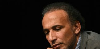La justice décide si elle maintient en détention Tariq Ramadan