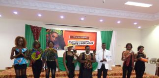 Art burkinabè : Les pagnes et les perles pour magnifier la beauté féminine et masculine