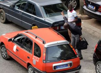 En Côte d’Ivoire, une nouvelle feuille de route pour les taxis abidjanais