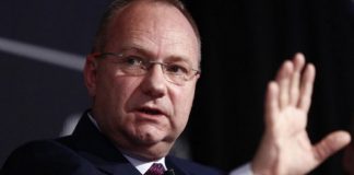 Mines : Mark Cutifani prend son temps pour revendre ses sites en Afrique du Sud