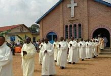 Crises politiques en Afrique : le difficile rôle des religieux