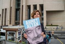 La justice turque condamne trois journalistes renommés à la prison à vie