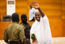 Sénégal: «Je suis devant le tribunal parce que j’ai dit non», les premiers mots du maire de Dakar lors de son procès