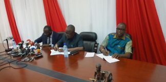 REPRISE DU PROCES DU PUTSCH MANQUE : LES AVOCATS DE LA DEFENSE DENONCENT DES ANOMALIES