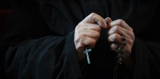 Chine: un évêque reconnu par le Vatican relâché après 24 heures de détention