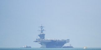Visite historique d’un porte-avions américain au Vietnam