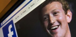 Scandale Facebook: l’UE et Londres somment Zuckerberg de s’expliquer