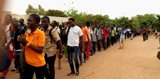 Université de Ouagadougou : les étudiants de l’UFR /SDS s’insurgent contre la nouvelle mesure d’application du LMD