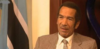 Botswana : Ian Khama exhorte la CPI à traquer de « méchants » dirigeants africains