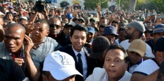 Crise à Madagascar : l’armée se pose en garante des institutions