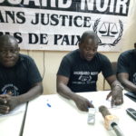 Situation sécuritaire au Burkina Faso : le brassard noir propose une solution palliative