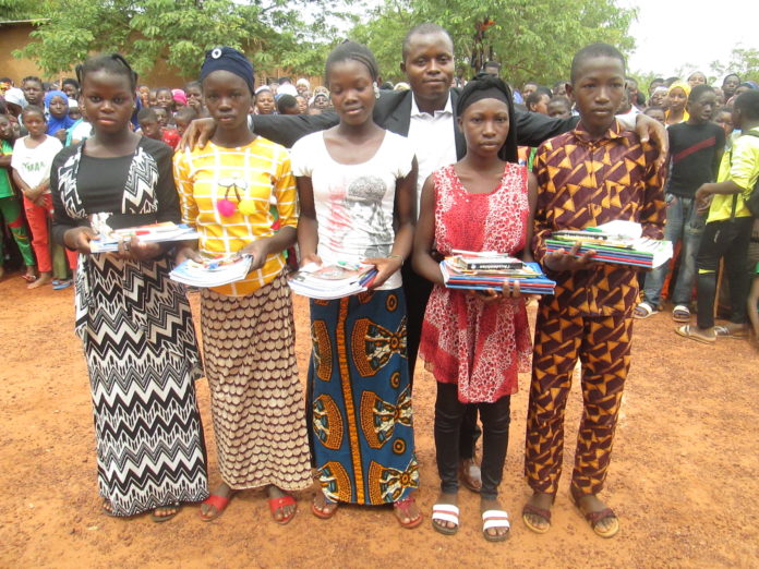 Haut-Bassins-Le-LPLIC-Prime-Ses-Meilleurs-Elèves