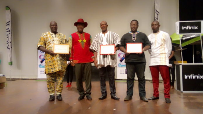 AEEEF-REMISE-ATTESTATIONS-BOBO-DIOULASSO