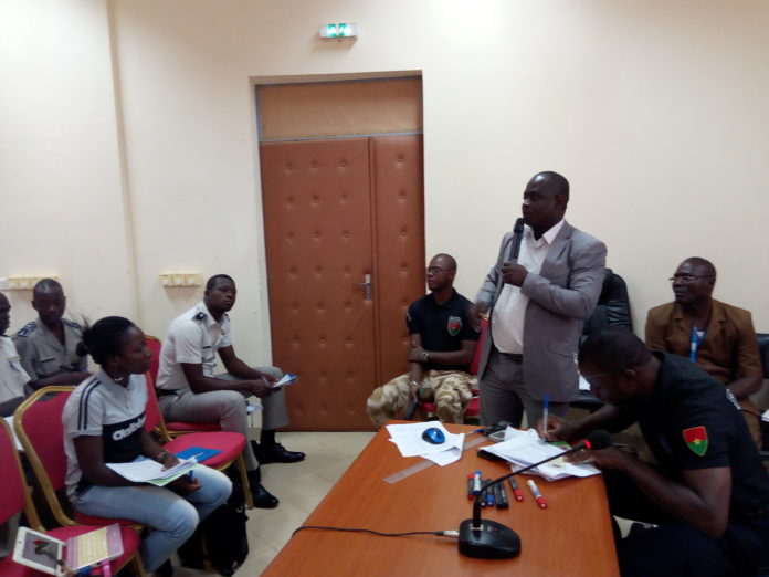 Sud-Ouest-Les-Policiers-S'arment-Dans-La-Lutte-Contre-Les-MGF