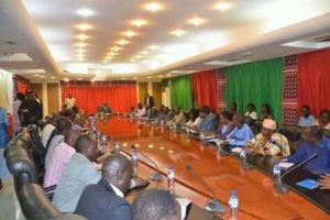 Dialogue gouvernement-syndicat-le-22-juillet-pour-la-reprise-des-discussions