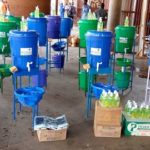 COVID-19 : des commerçants sensibilisés MATERIEL-DE-DESINFECTION