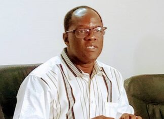 « Je m’engage à offrir de l’eau potable sans corvée et un cadre de vie assaini à tous les burkinabè », Gilbert Noël OUEDRAOGO Je - à -offrir –de- l’eau- potable- sans -corvée –et- un –cadre- de- vie –assaini- à -tous –les- burkinabè - Gilbert –Noël- OUEDRAOGO