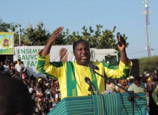 Elections couplées 2020 : à Manga, Zéphirin Diabré appelle à voter l’UPC pour « un vrai changement » Elections- couplées -2020-à- Manga,-Zéphirin- Diabré –appelle- à –voter- l’UPC –pour-un- vrai- changement