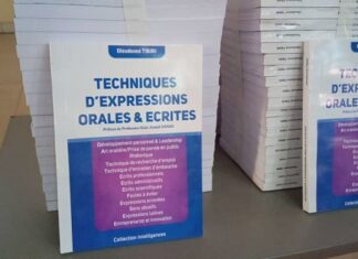Ouvrage pédagogique : Dr Dieudonné Tibiri dédicace « Technique d’expression écrite et orale » DEDICACE-UN-LIVRE