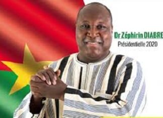 Zeph va-t-il continuer à creuser son tunnel ? Zeph -va-t-il –continuer- à- creuser- son- tunnel