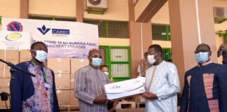 Riposte Covid-19 : le CORONATHON fait un don de consommables médicaux au CORUS REMISE-DE-CHEQUE-AU-CORUS