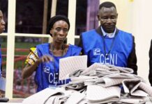 Élection présidentielle en Centrafrique : l’opposition brandit le tableau de fraude Élection-présidentielle-en-Centrafrique