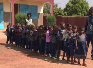 Gaoua : au CEEP, le faso danfani retenu comme tenue officielle Gaoua -au –CEEP- le -faso -danfani –retenu- comme -tenue -officielle