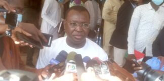 Ministère de la communication : Ousséni Tamboura accueilli dans ses nouvelles fonctions Ministère -de –la- communication - Ousséni –Tamboura- accueilli- dans -ses –nouvelles- fonctions