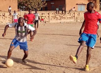 1ère édition du maracana « VAS Y VOIR » : Kadenga FC tient Ancienne gloire en respect COMPETITION-DE-FOOTBALL