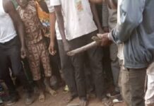 Insécurité : deux présumés voleurs lynchés à Guélwongo Insécurité- deux –présumés- voleurs- lynchés- à- Guélwongo