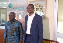 Entrepreneuriat : Simon Compaoré dans les locaux de Yelen Assurance Entreprenariat- Yelen-Assurance- Simon-Compaoré