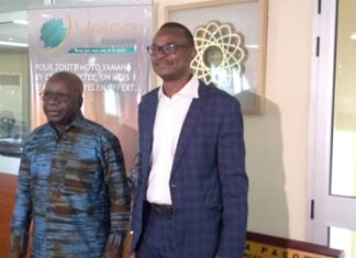 Entrepreneuriat : Simon Compaoré dans les locaux de Yelen Assurance Entreprenariat- Yelen-Assurance- Simon-Compaoré