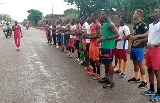 La pratique du sport, une réalité dans la cité du paysan noir La-pratique –du-sport- une -réalité –dans- la -cité -du -paysan -noir