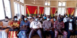 Prévention des risques professionnels : la CARFO visite des lieux de travail administratifs à Batié Prévention-risques-professionnels-carfo