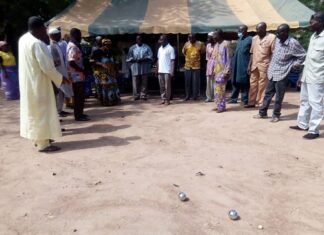 Sud-Ouest : les retraités de Gaoua s’invitent autour des jeux de société Sud-Ouest –les- retraités- de- Gaoua -s’invitent- autour- des- jeux- de- société