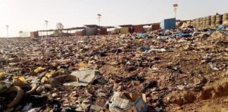 Hygiène et santé publique : quand les Kiosques et les ordures partagent le même site à Taabtenga Hygiène -et -santé –publique- quand -les -Kiosques -et -les -ordures –partagent-le –même- site- à -Taabtenga