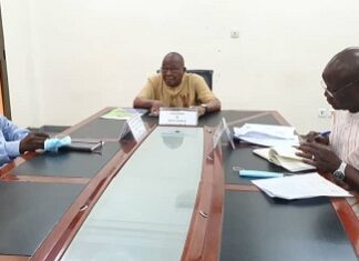 Affaire des manœuvres occasionnels : l’ancien maire Simon Compaoré donne sa version au HCDS Affaire -des –manœuvres- occasionnels- l’-ancien –maire- Simon- Compaoré –donne- sa- version- au -HCDS