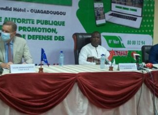 Promotion et Protection des droits Humains : la CNDH lance son site web et un numéro vert Promotion- et- protection -des droits Humains- la- CNDH –lance- son –site- web –et- un -numéro -vert