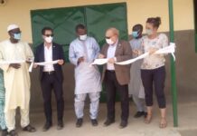 Visite de l’ambassadeur de France au Sahel: le marché de Wendou inauguré sahel-dori-mare-inaugure-ambassadeure-france-luc-hallale