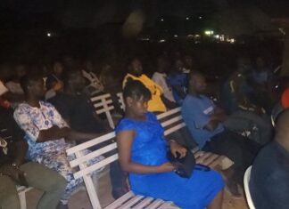 Insalubrité à Ouagadougou : l’UPD en quête de solutions Insalubrité -à –Ouagadougou-des- jeunes -en -quête -de -solutions