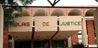 Justice: elle escroque son ex et écope 24 mois de prison Justice-elle-escroque-son-ex-et-écope-24-mois-de-prison