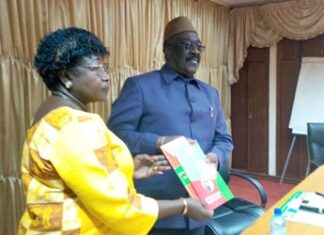 Protection des données à caractère personnel : la CIL remet les rapports 2018 et 2019 au Conseil constitutionnel Protection- des- données –à- caractère -personnel – la- CIL- remet -les –rapports- 2018- et- 2019 -au –Conseil- constitutionnel