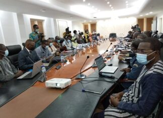 Ouverture des frontières terrestres : les regards tournés vers les Chefs d’État de la sous-région Ouverture –des- frontières- terrestres- les –regards- tournés -vers -les -Chefs -d’État- de- la -sous-région