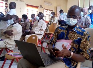 Promotion de la cohésion sociale : le Pro-DIVE échange avec une quarantaine de communicateurs LES-COMMUNICATEURS