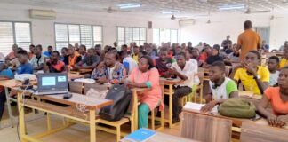 Biotechnologie/biosécurité : les étudiants du Centre universitaire de Kaya outillés