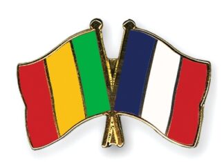 Le pari risqué de Paris au Mali