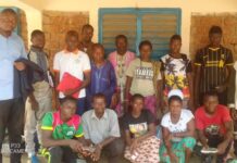 Entrepreneuriat : des hommes et femmes bénéficient d’une formation en aviculture Aviculture-groupe-Tuina-Business