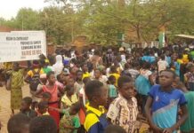 Commune de Réo : les élèves toujours en attente de la cantine et du cartable minimum Commune- de- Réo -les –élèves- toujours- en- attente –de- la- cantine –et- du –cartable- minimum