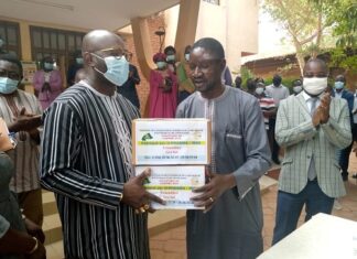 Lutte anti-covid : la chloroquine désormais disponible Lutte- anti-covid –la- chloroquine –désormais- disponible