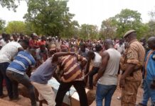Houndé : GEORGES BATIONO dit Zoro conduit à sa dernière demeure Houndé -GEORGES –BATIONO- dit –Zoro- conduit -à -sa -dernière -demeure